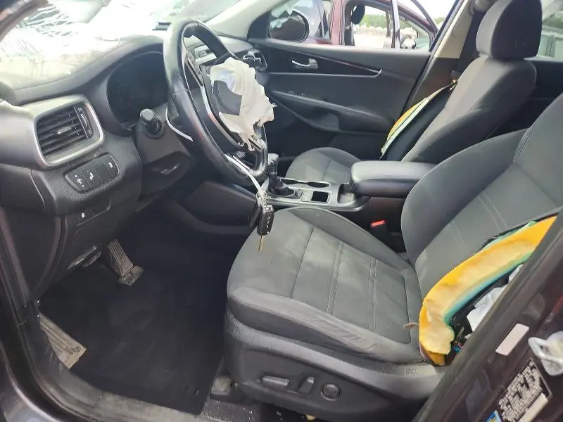 2019 KIA SORENTO LX V6  