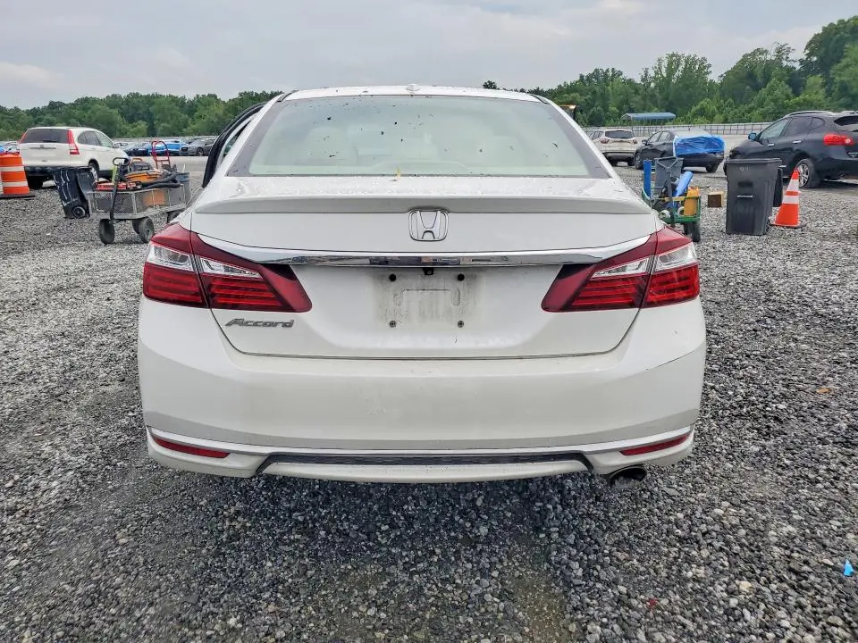 2016 HONDA ACCORD EX  