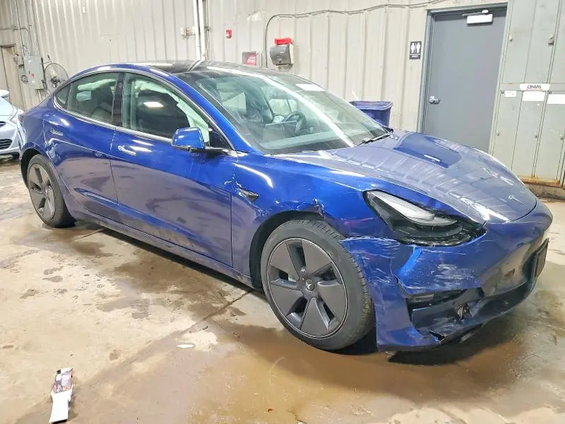 2021 TESLA MODEL 3   