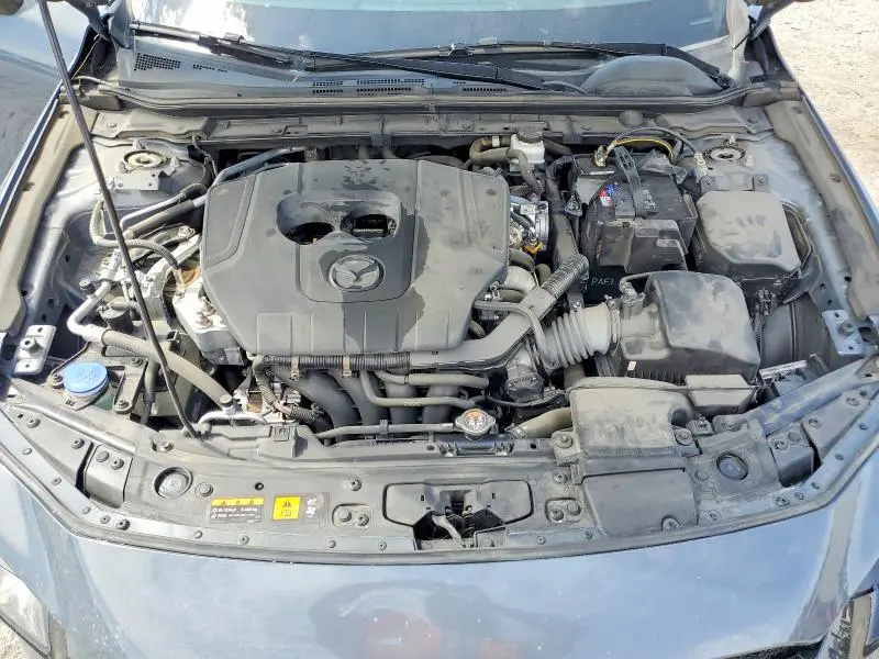 2023 MAZDA 3 PREFERRED  