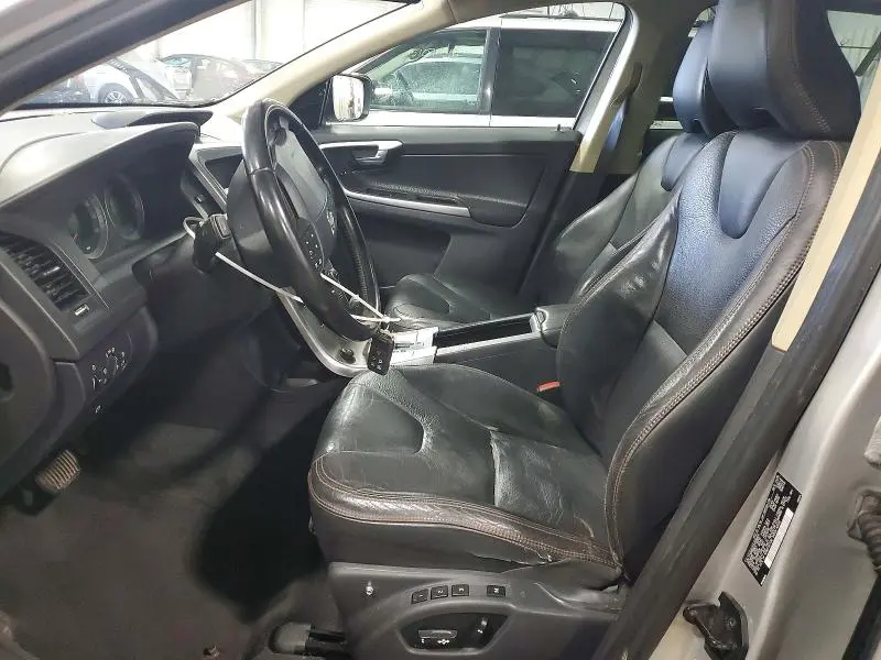 2010 VOLVO XC60 T6  