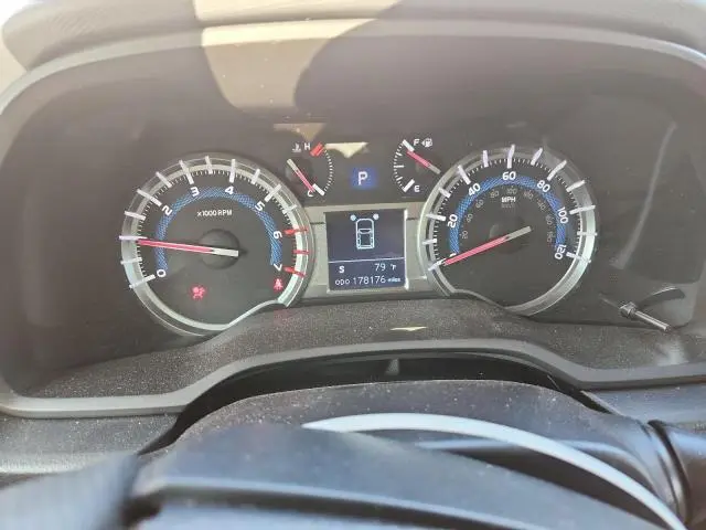 2017 TOYOTA 4RUNNER SR5  