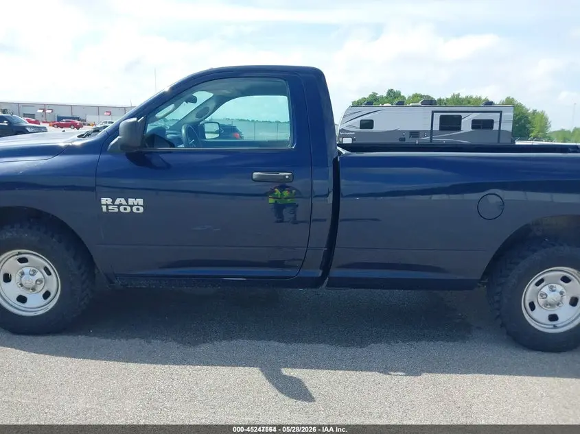 2017 RAM 1500 TRADESMAN  4X4 8' BOX