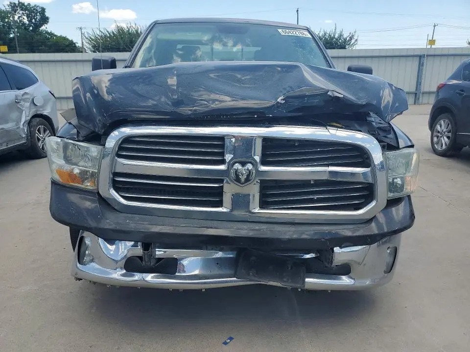 2014 RAM 1500 SLT  