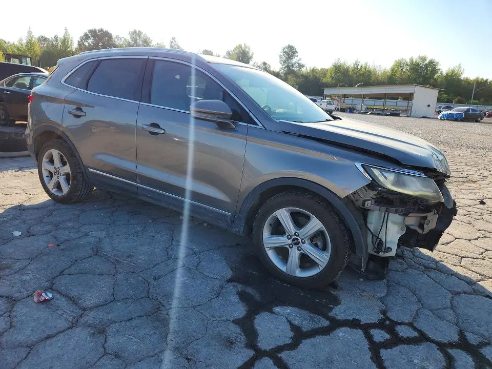 2017 LINCOLN MKC PREMIERE  