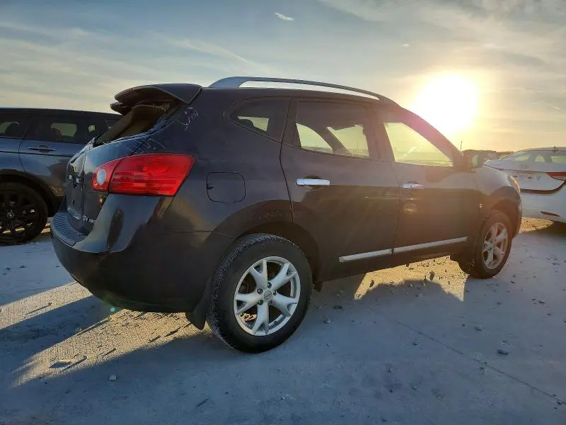 2011 NISSAN ROGUE S  