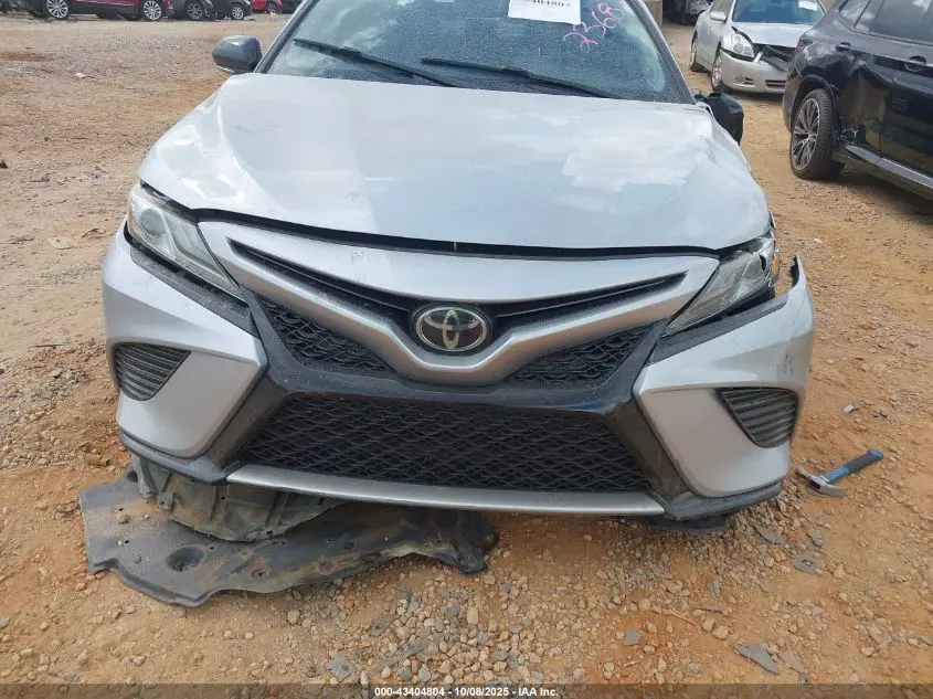 2019 TOYOTA CAMRY XSE