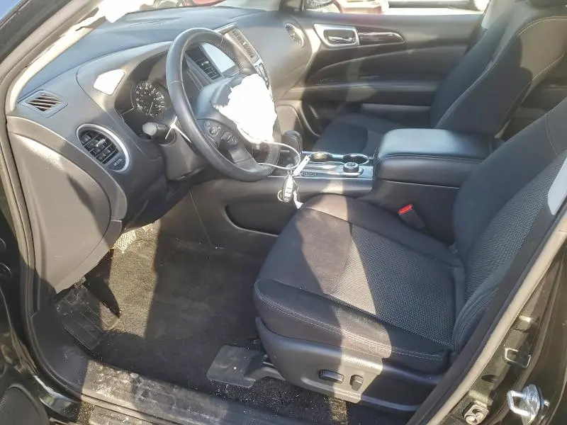 2019 NISSAN PATHFINDER S  