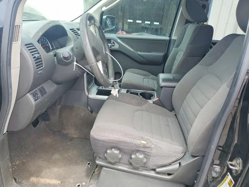 2012 NISSAN PATHFINDER S  