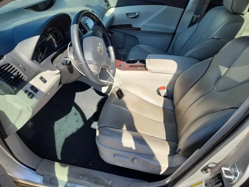2010 TOYOTA VENZA AWD V6  