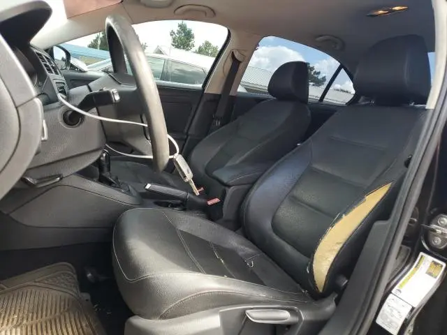 2012 VOLKSWAGEN JETTA SE  