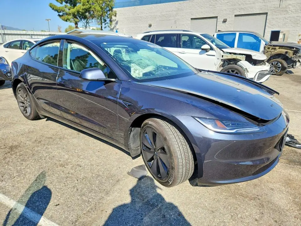 2026 TESLA MODEL 3   