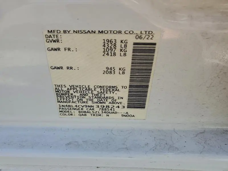 2022 NISSAN ALTIMA SR  