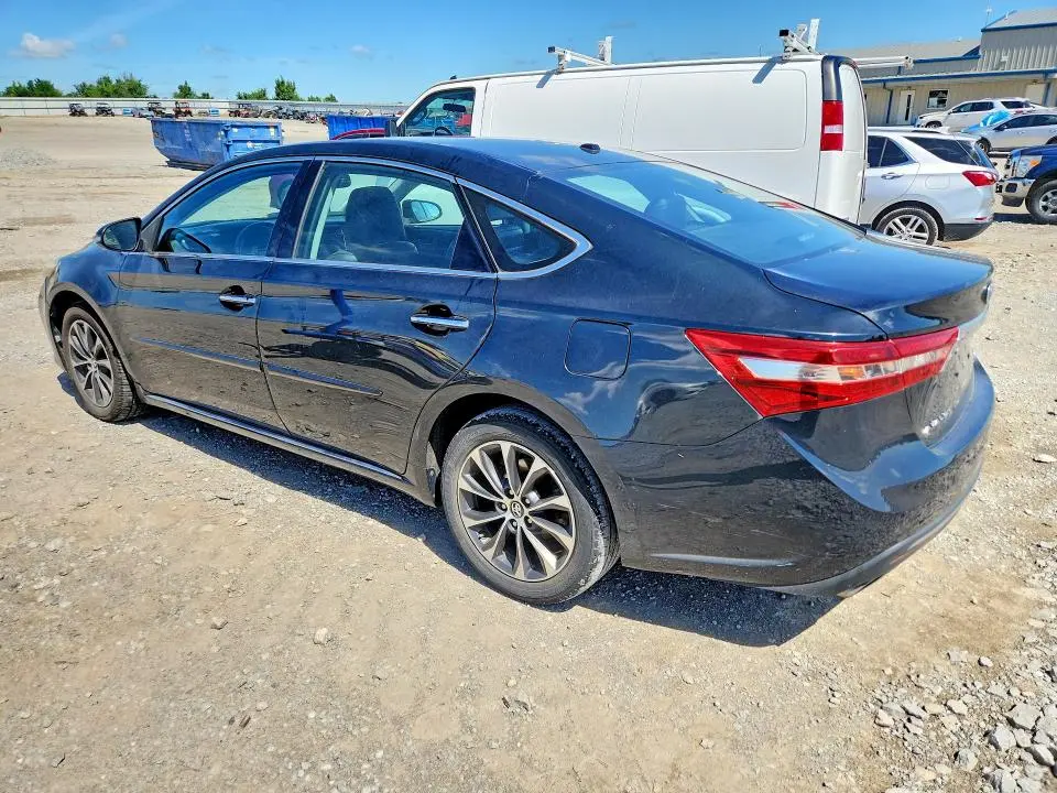 2017 TOYOTA AVALON XLE PLUS  