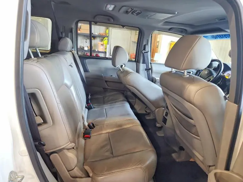 2011 HONDA PILOT TOURING  