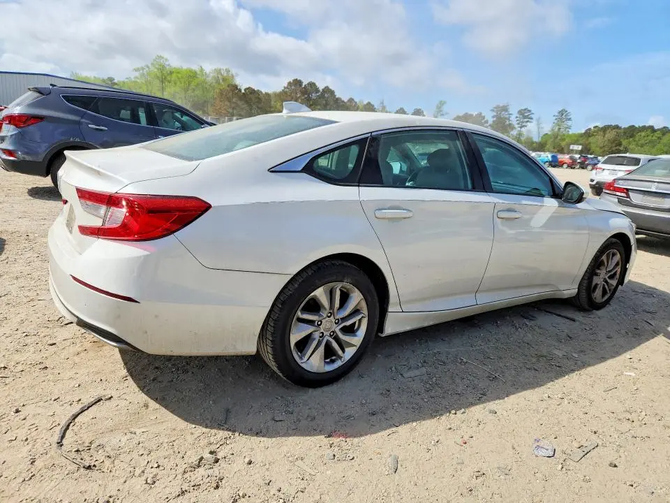 2020 HONDA ACCORD LX  