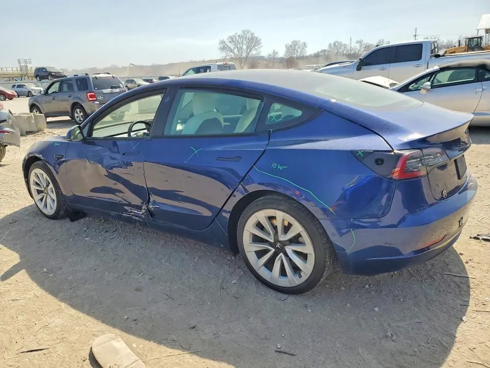 2021 TESLA MODEL 3   