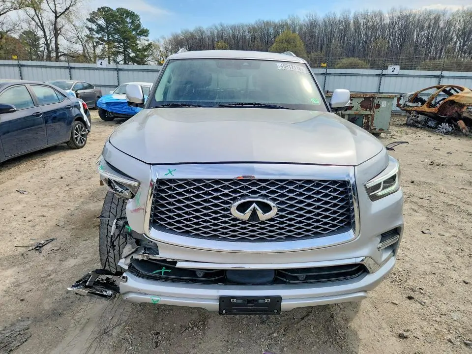 2020 INFINITI QX80 LUXE  