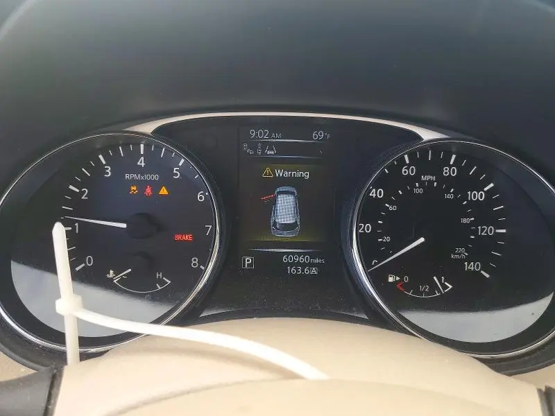 2015 NISSAN ROGUE SL  