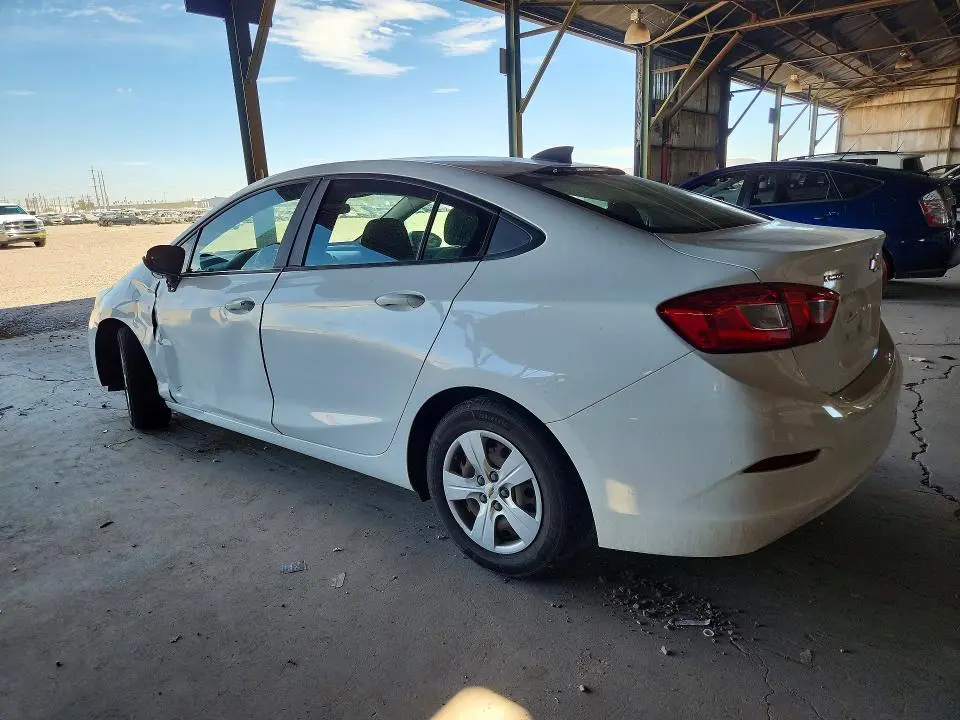 2018 CHEVROLET CRUZE LS  