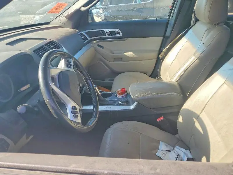2011 FORD EXPLORER XLT  