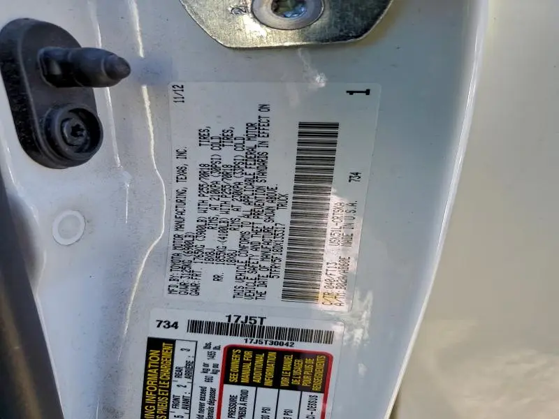 2013 TOYOTA TUNDRA GRADE  