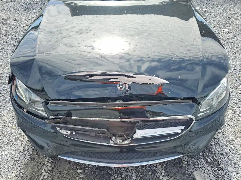 2019 MERCEDES-BENZ E 300  