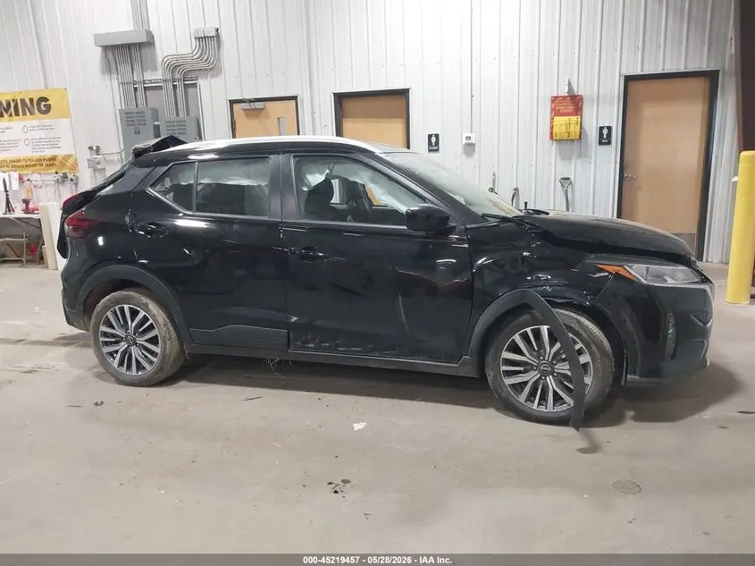 2024 NISSAN KICKS SV XTRONIC CVT