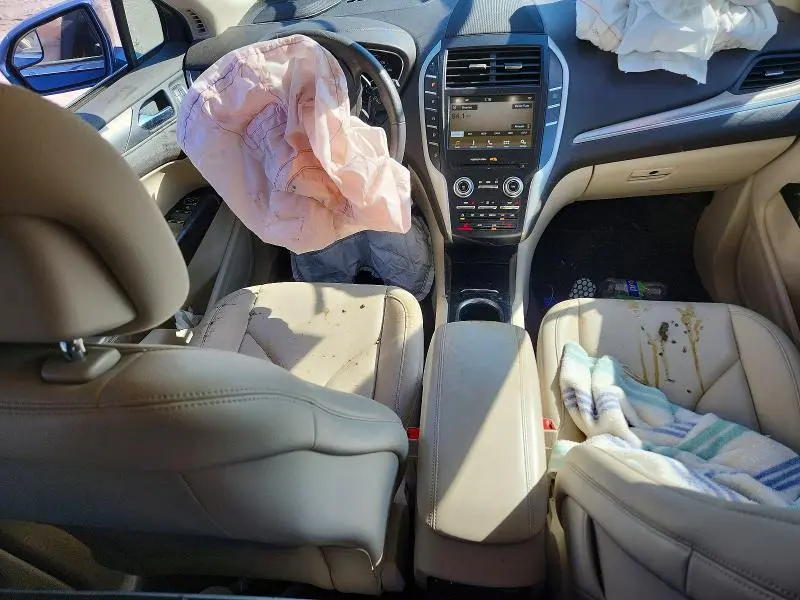 2018 LINCOLN MKC PREMIERE  