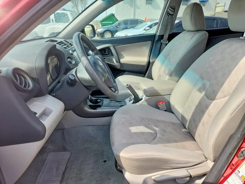 2011 TOYOTA RAV4 BASE  