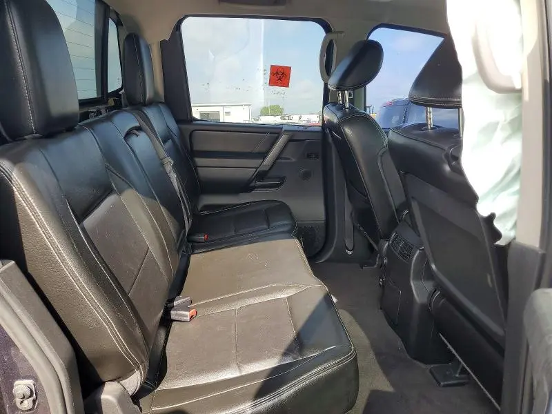 2014 NISSAN TITAN PRO-4X  