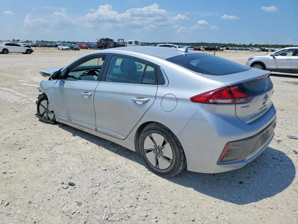 2022 HYUNDAI IONIQ SE  