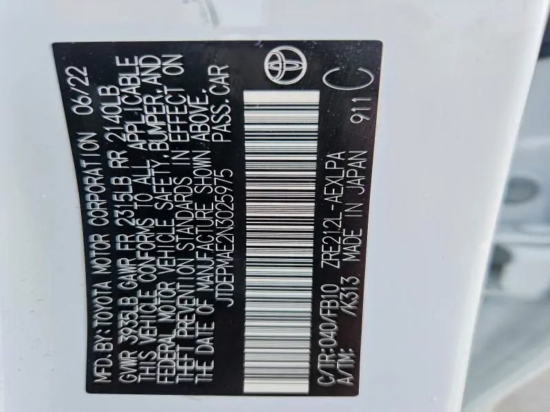 2022 TOYOTA COROLLA LE  