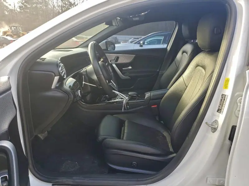 2019 MERCEDES-BENZ A 220  