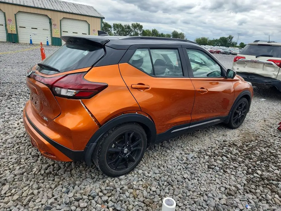 2021 NISSAN KICKS SR  