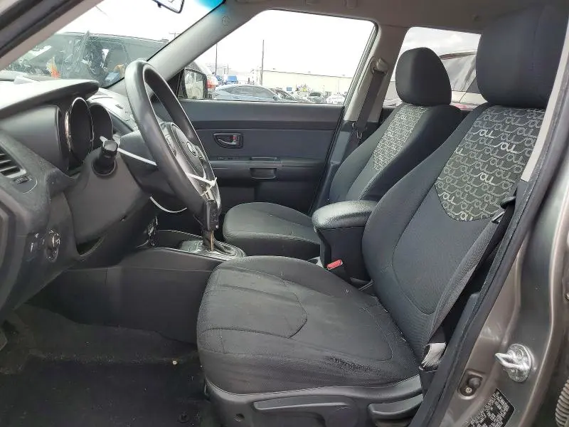 2011 KIA SOUL +  