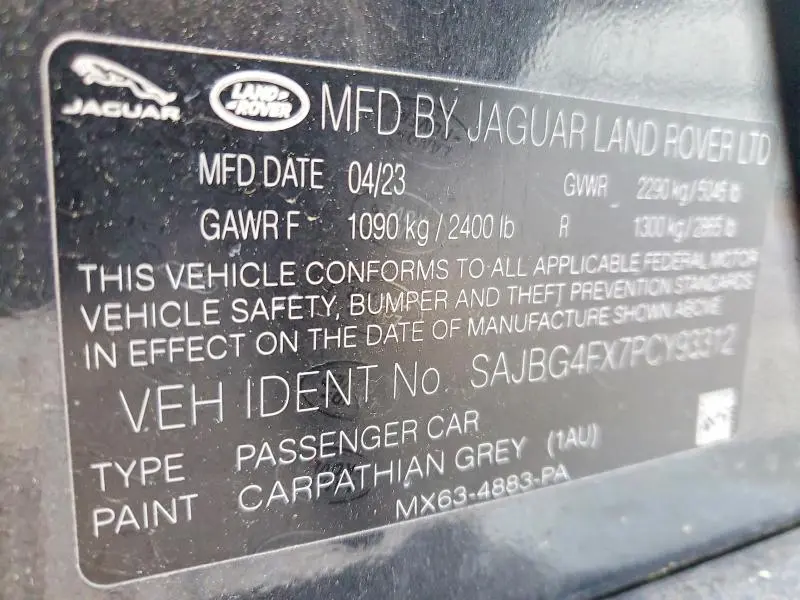 2023 JAGUAR XF SE  