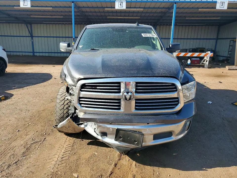2018 RAM 1500 SLT  