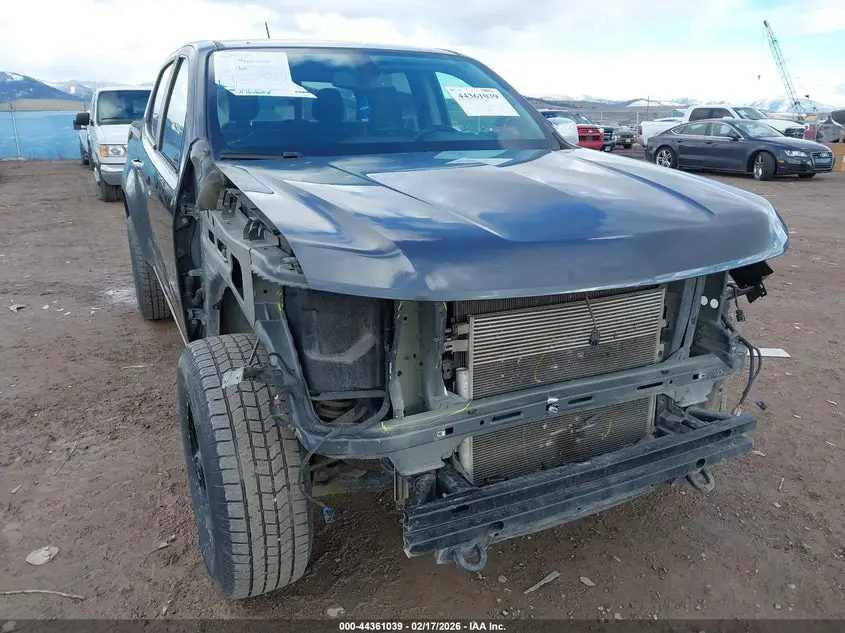 2017 CHEVROLET COLORADO LT