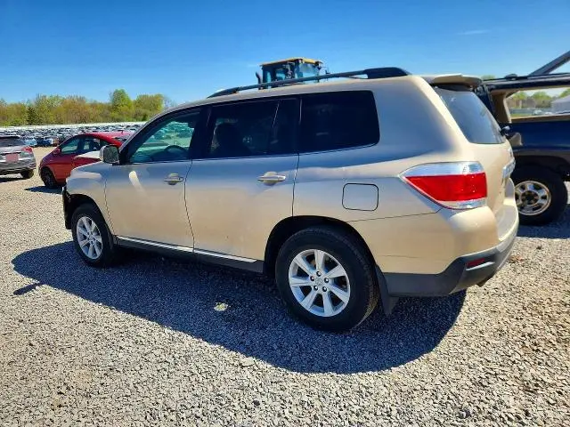 2012 TOYOTA HIGHLANDER SE  