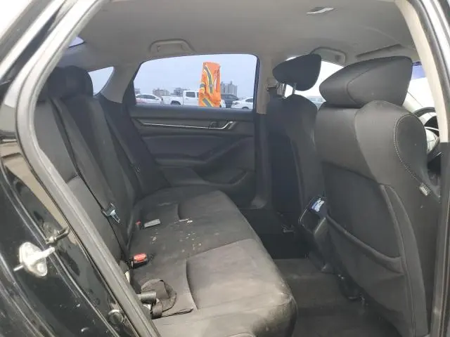 2019 HONDA ACCORD LX  