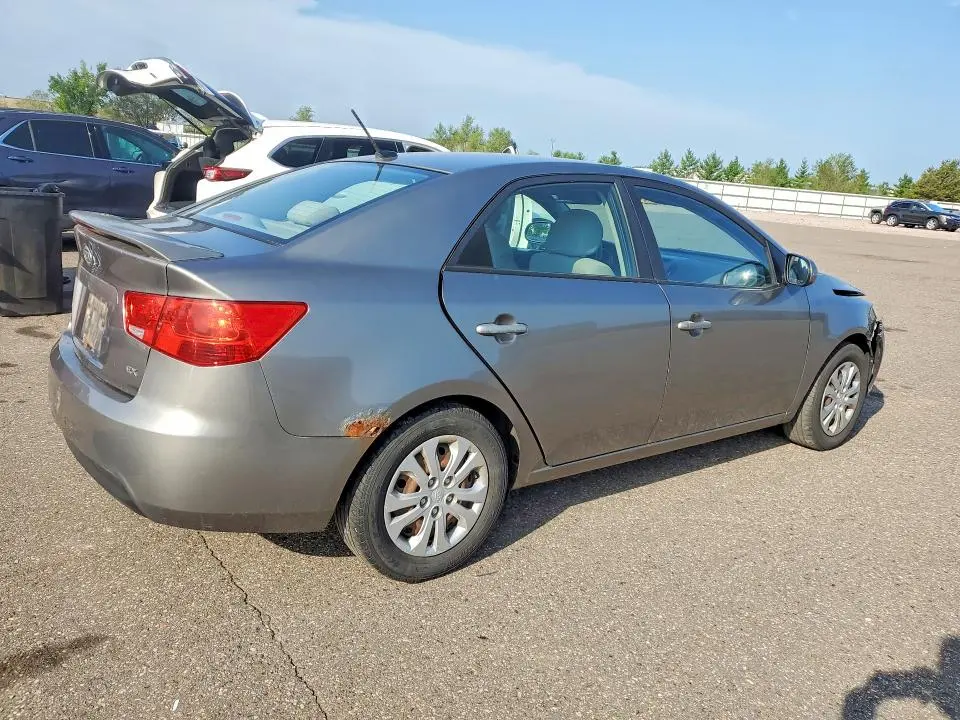 2011 KIA FORTE EX  