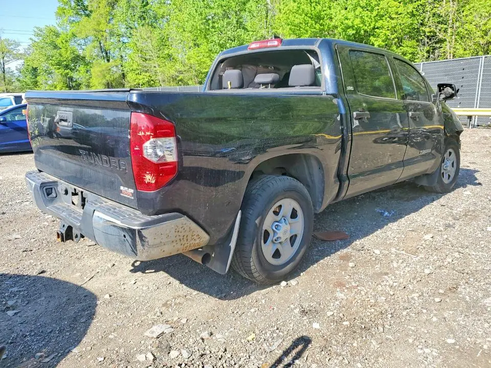 2020 TOYOTA TUNDRA CREWMAX SR5  