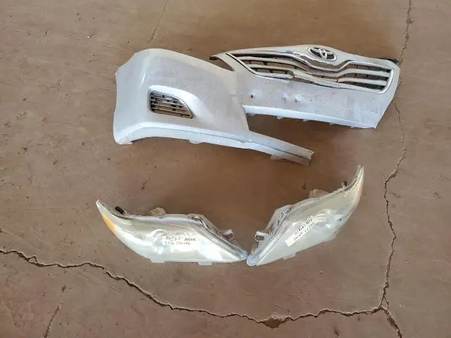 2011 TOYOTA CAMRY BASE  