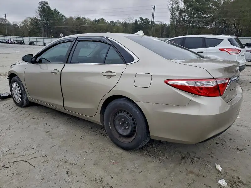 2016 TOYOTA CAMRY LE  