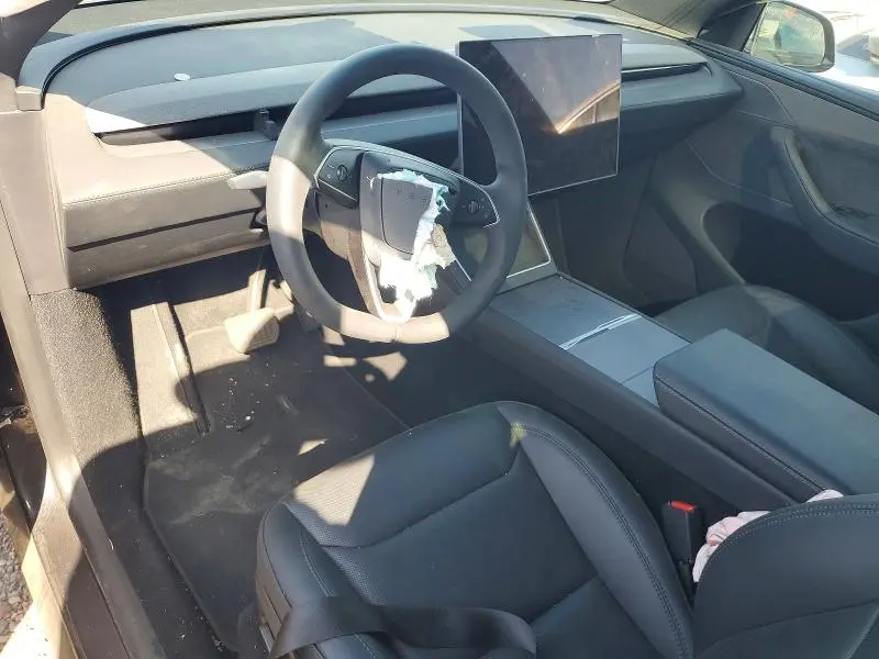 2026 TESLA MODEL Y   