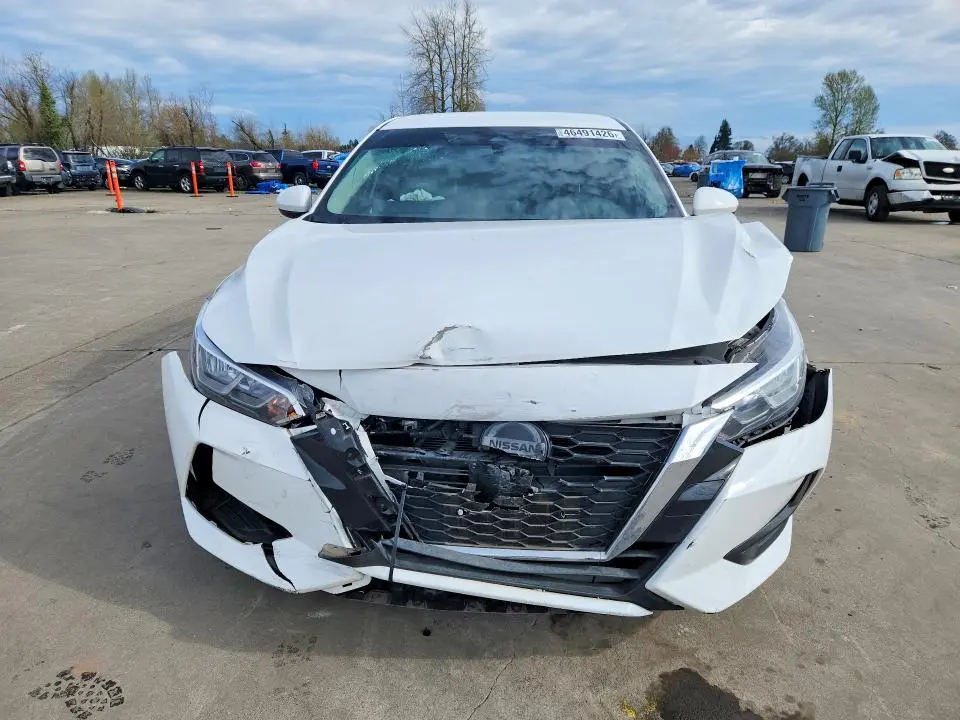 2022 NISSAN SENTRA SV  