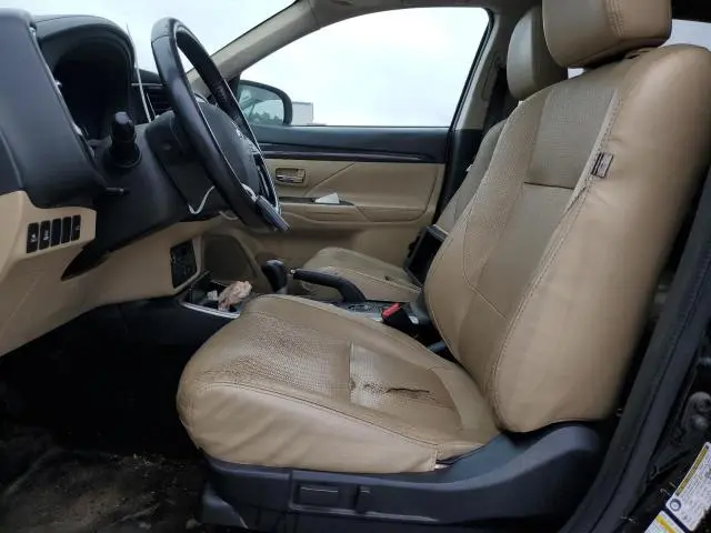 2017 MITSUBISHI OUTLANDER SE  