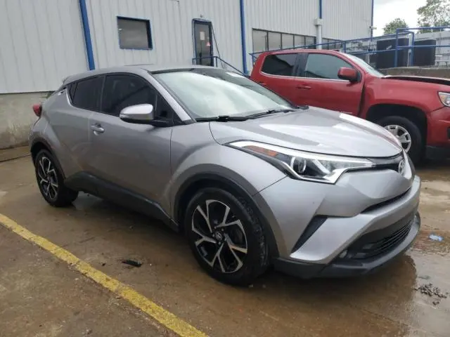 2018 TOYOTA C-HR XLE  