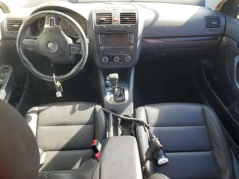 2010 VOLKSWAGEN JETTA TDI  